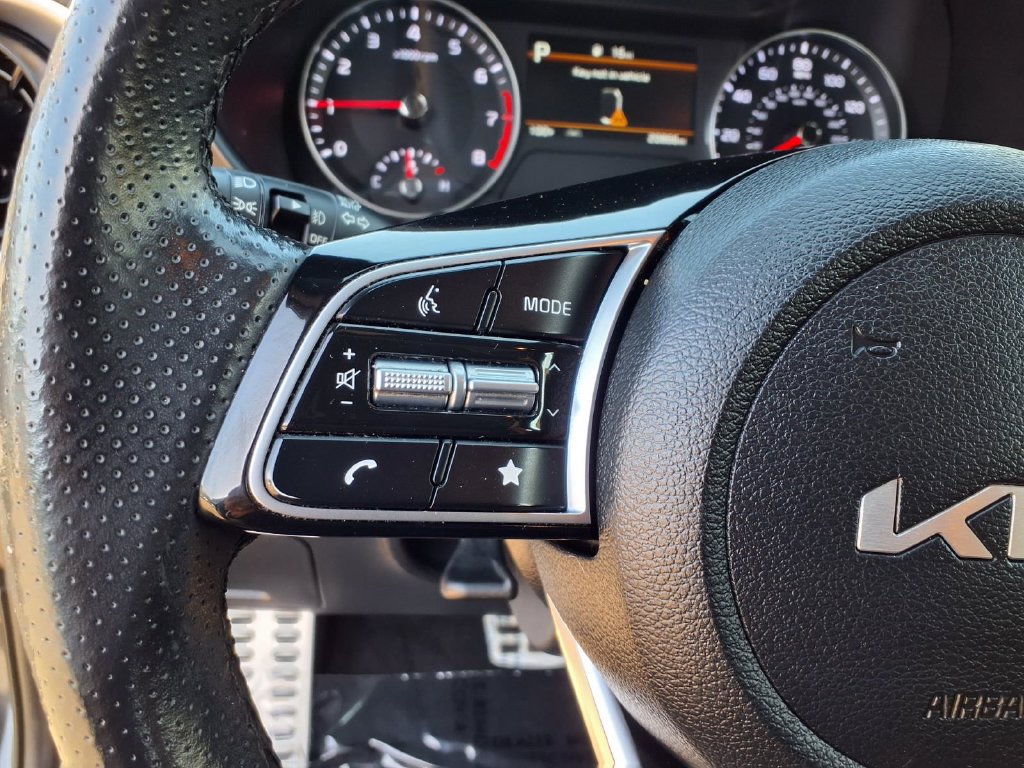 Certified 2024 Kia Forte GT-Line FWD image 21