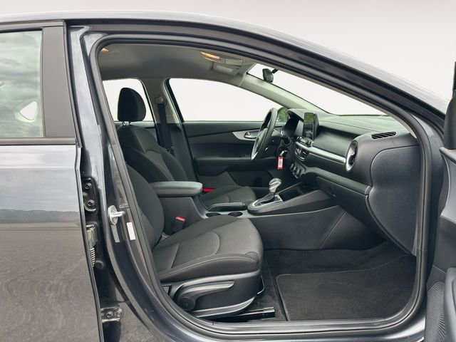 Used 2023 Kia Forte LXS FWD image 15