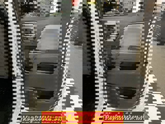 Used 2016 Chevrolet Silverado 1500 Custom w/ Rally 1 Edition AWD/4WD image 29