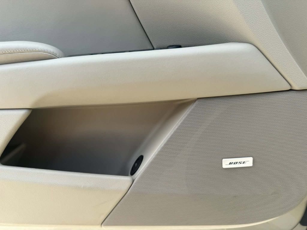 Used 2014 Cadillac XTS Premium FWD image 26