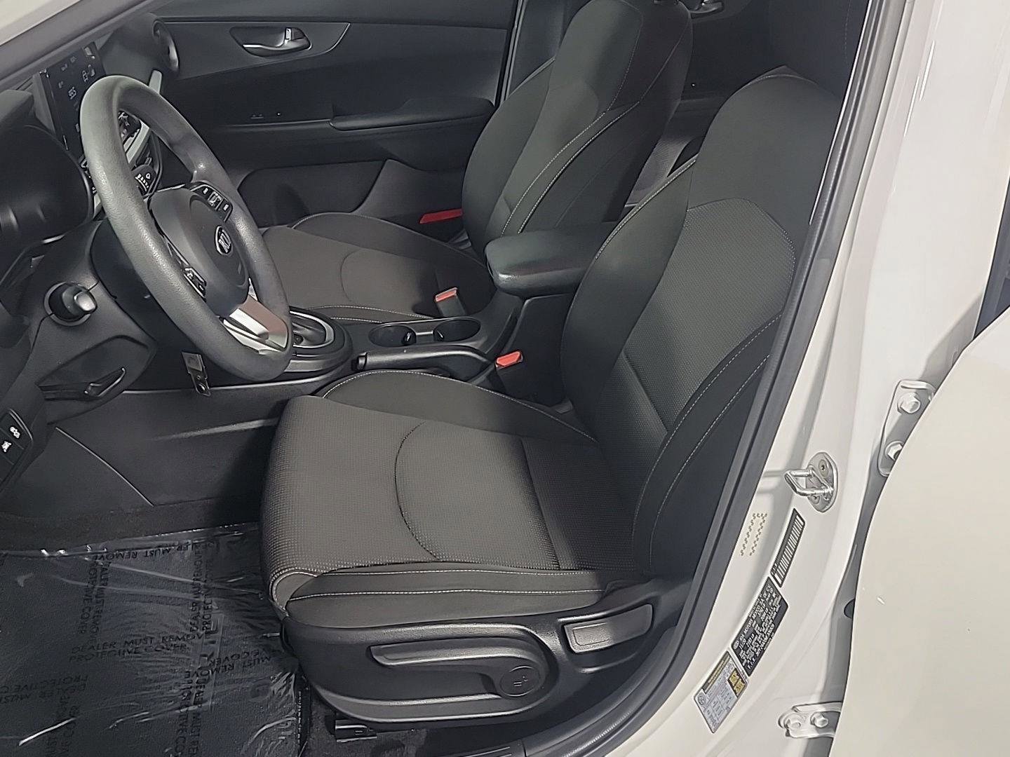 Used 2021 Kia Forte LXS image 18