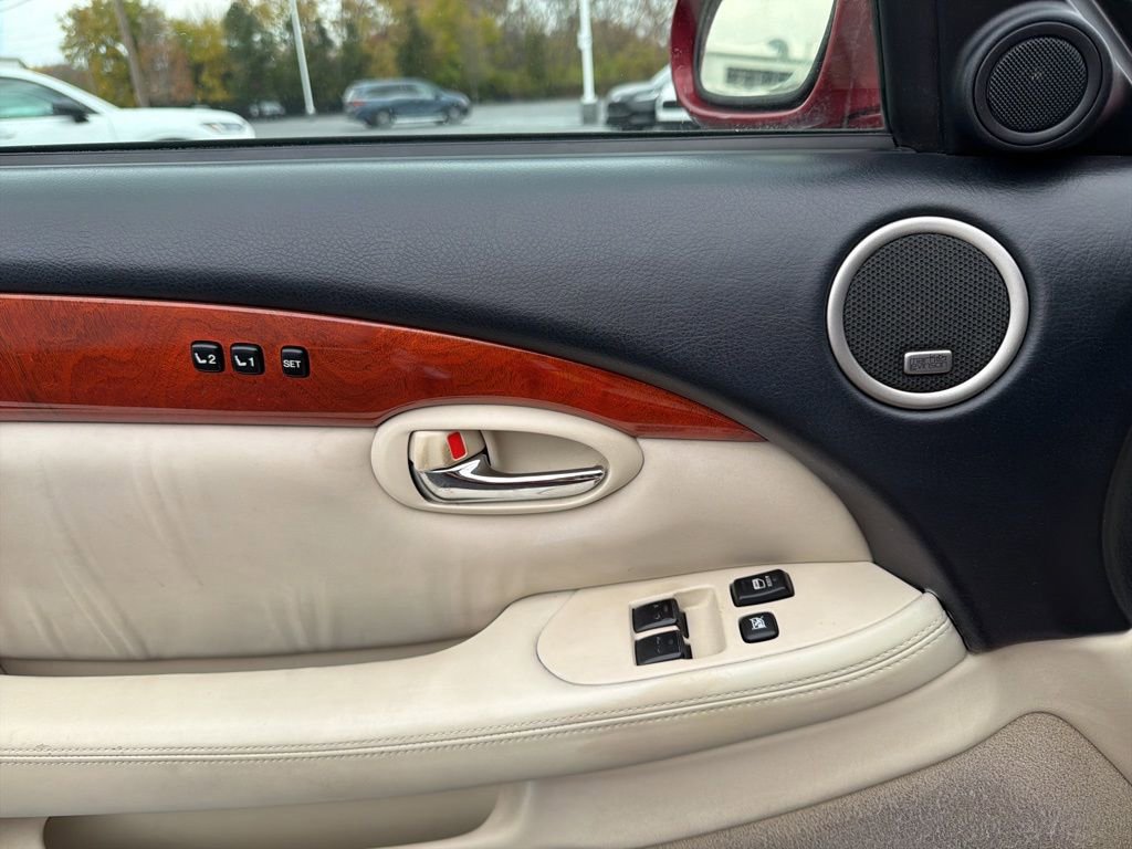 Used 2006 Lexus SC 430 Convertible image 20