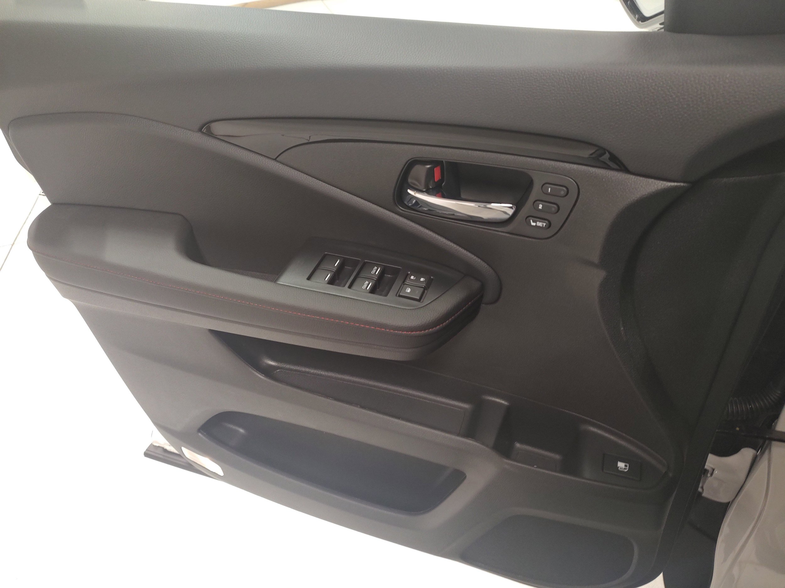 New 2026 Honda Ridgeline Black Edition image 9