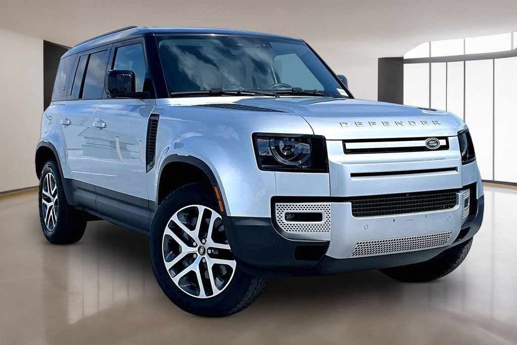 Certified 2023 Land Rover Defender 110 SE image 3