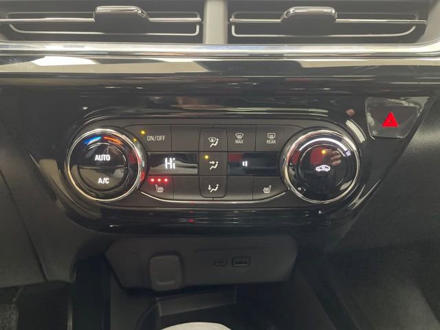 New 2026 Chevrolet Trax RS w/ Sunroof Package image 5