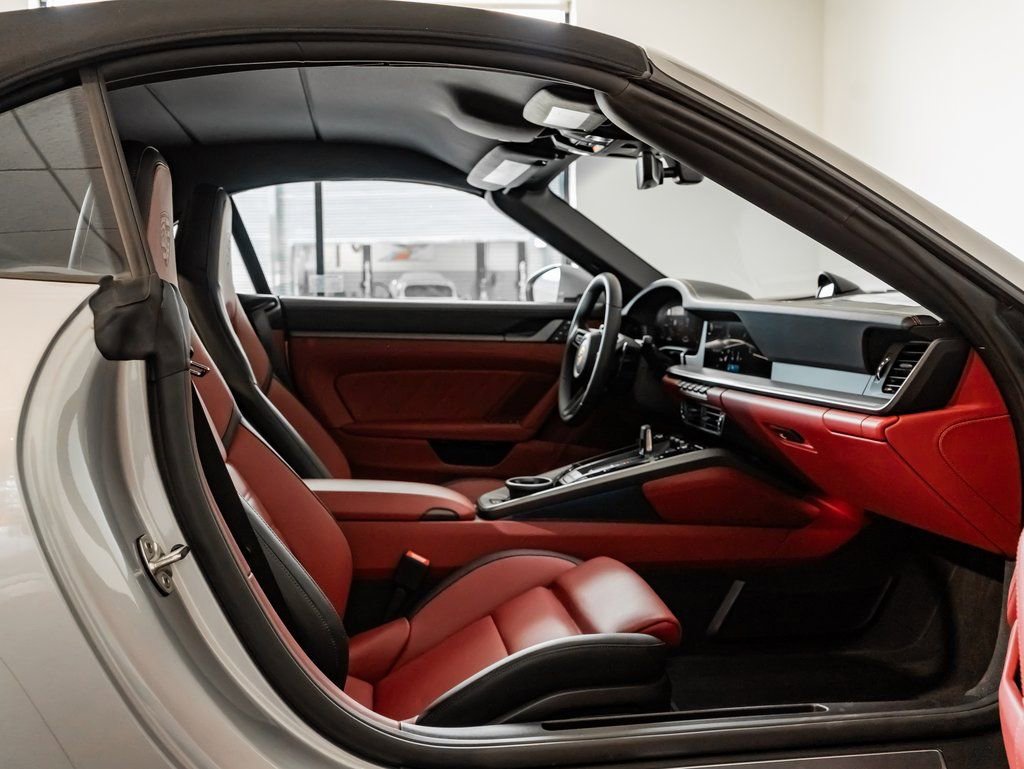 New 2025 Porsche 911 Carrera image 26