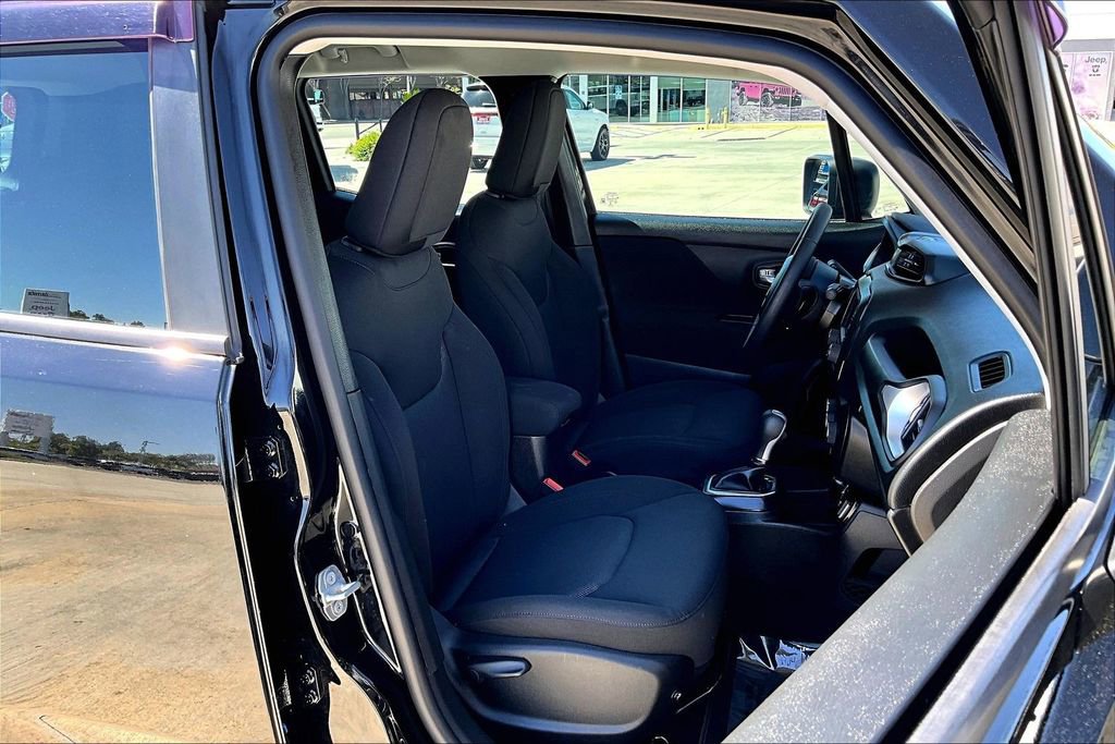 Used 2020 Jeep Renegade Sport image 16