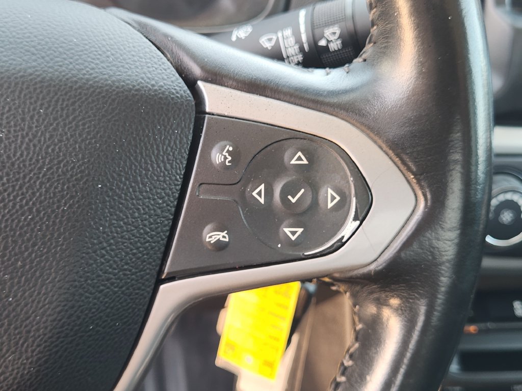 Used 2022 Chevrolet Colorado LT w/ Fleet Safety Package RWD image 26