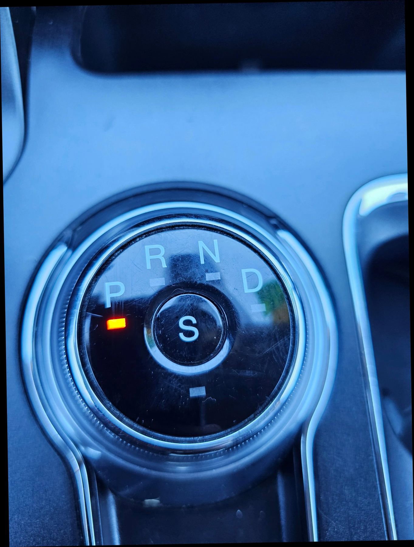 Used 2020 Ford Fusion Titanium image 30