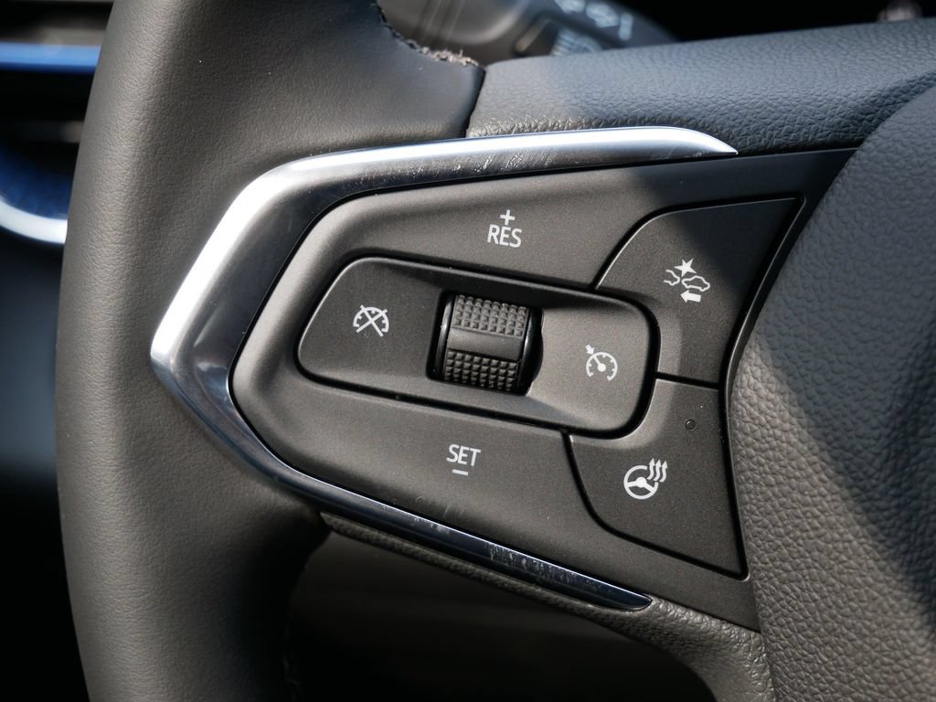 New 2026 Chevrolet Trax LT w/ Driver Confidence Package FWD image 24