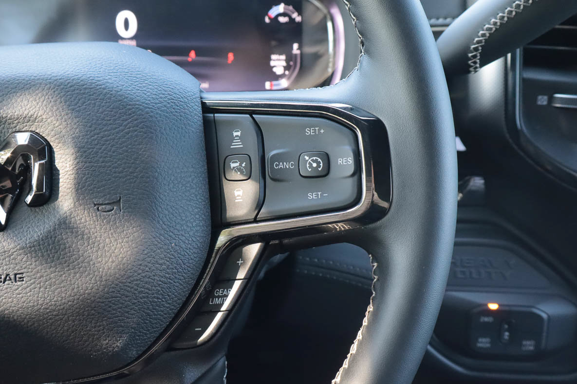 New 2027 RAM 3500 Limited AWD/4WD image 37