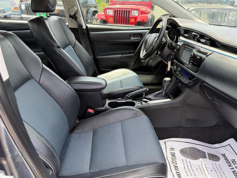Used 2015 Toyota Corolla S FWD image 10