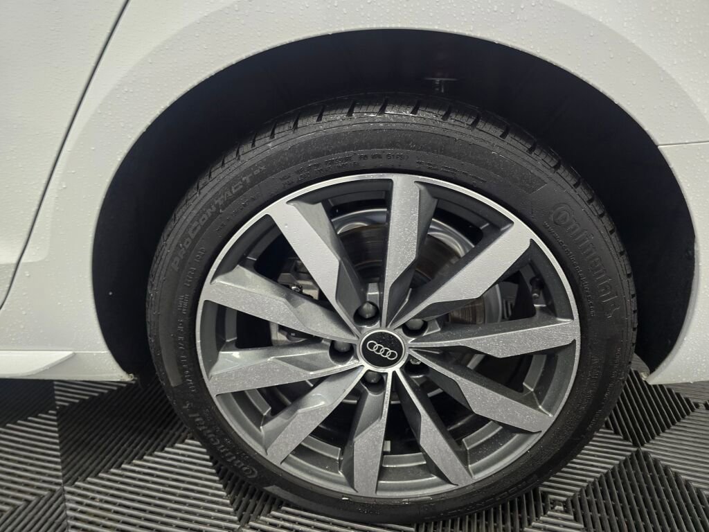 Used 2023 Audi A4 2.0T Premium w/ Convenience Package image 22