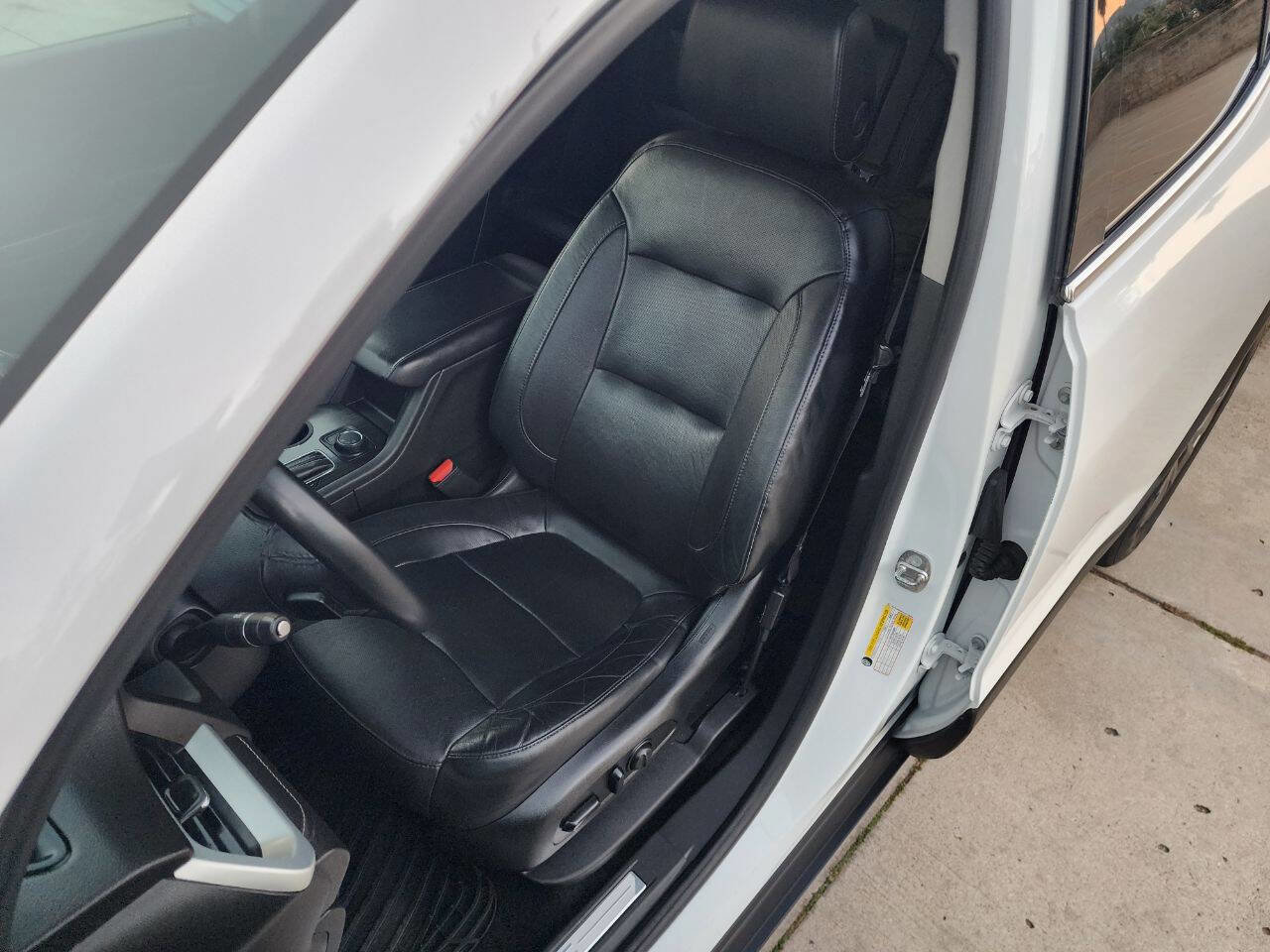 Used 2017 GMC Acadia SLT image 13