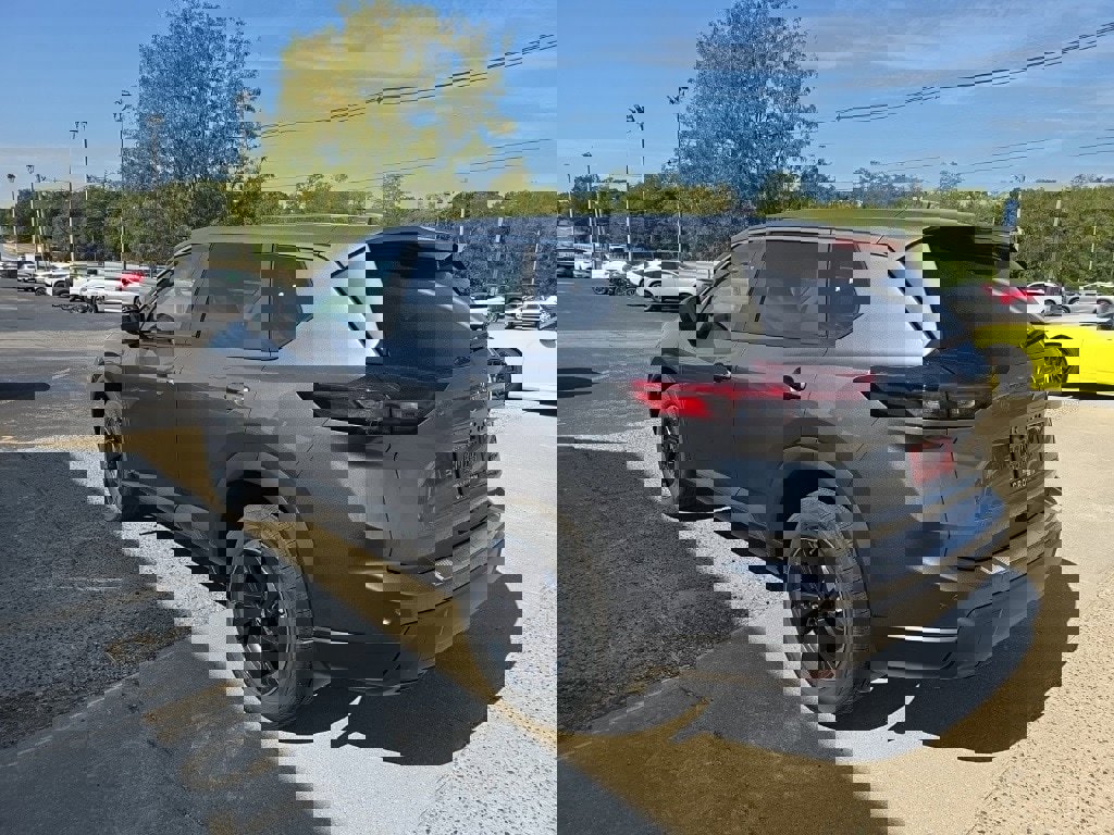 New 2026 Nissan Rogue SV image 8