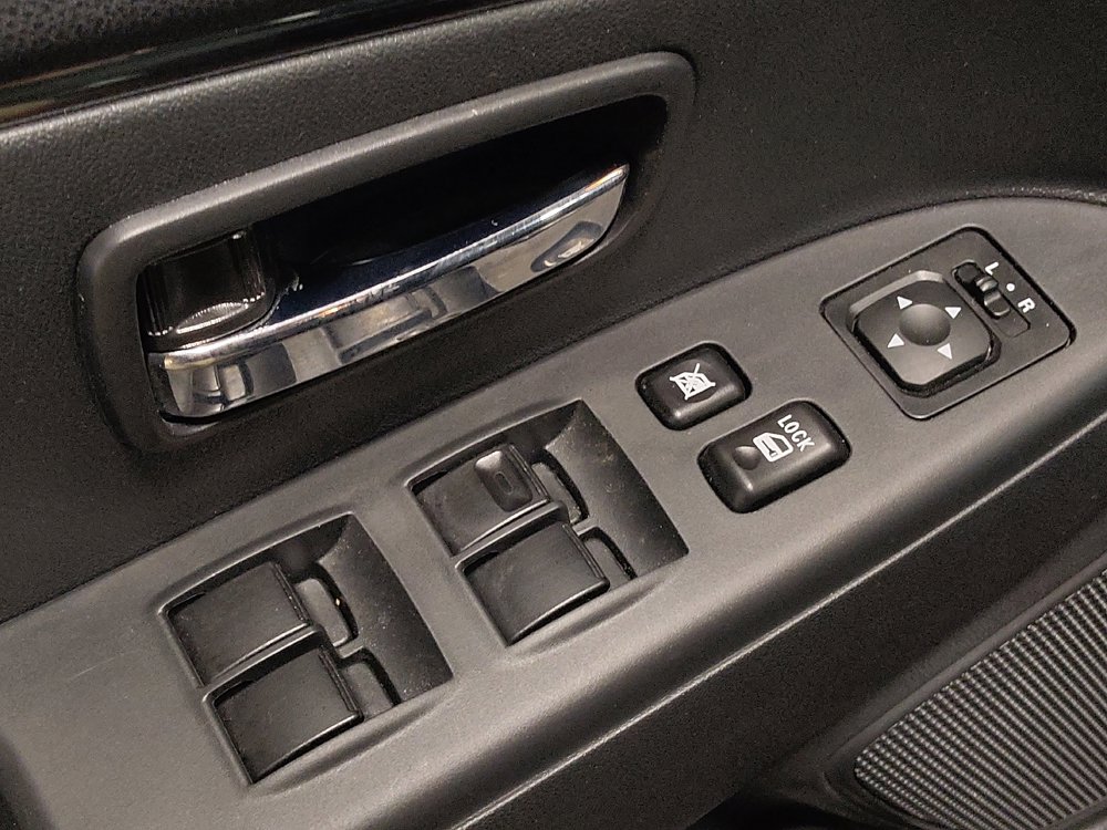 Used 2024 Mitsubishi Outlander Sport LE image 27