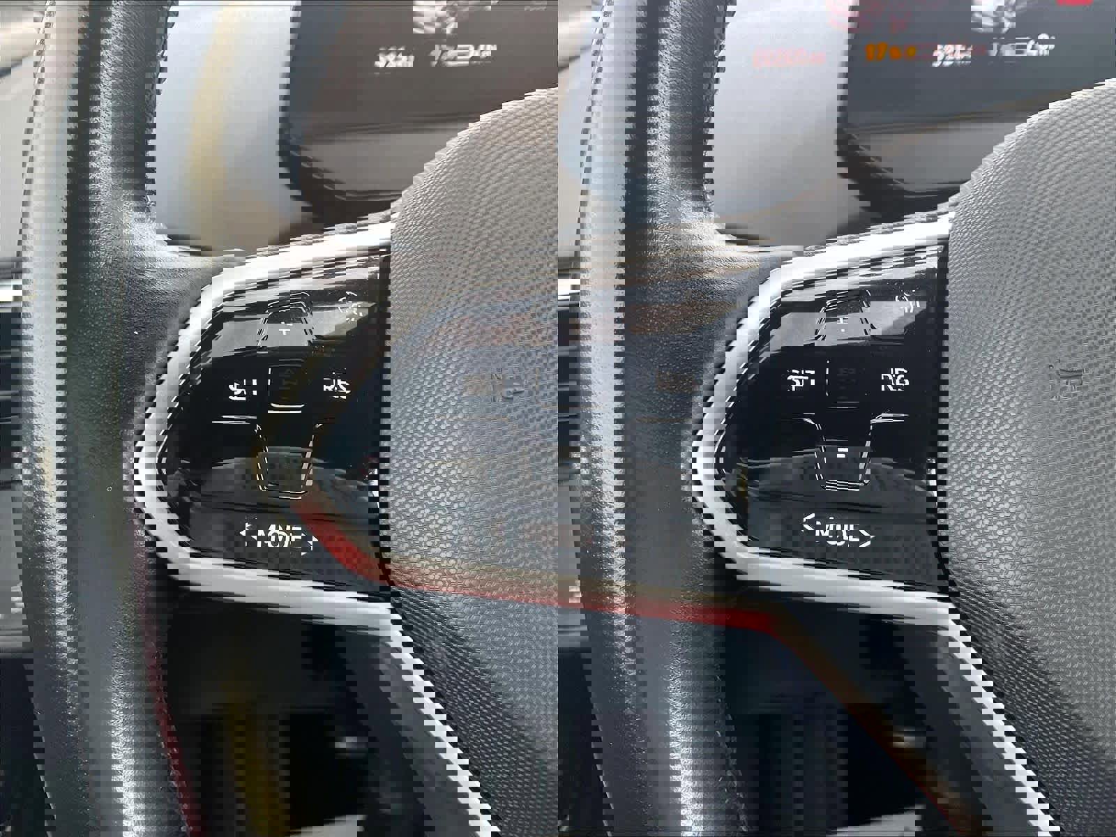 Used 2021 Volkswagen ID.4 Pro image 21