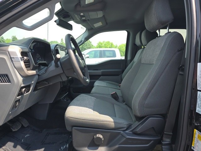 Used 2023 Ford F150 XLT w/ XTR Package image 10