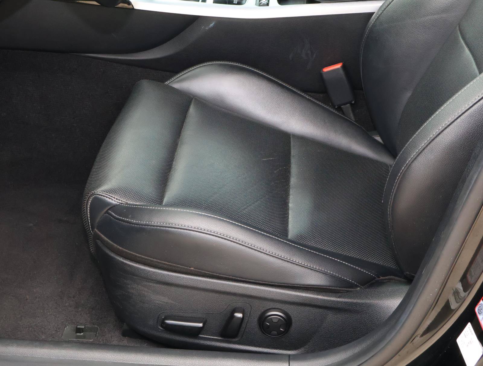 Used 2022 Kia Stinger GT1 RWD image 14
