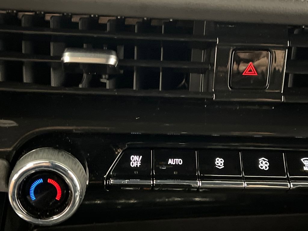 Used 2025 Chevrolet Tahoe LT image 53