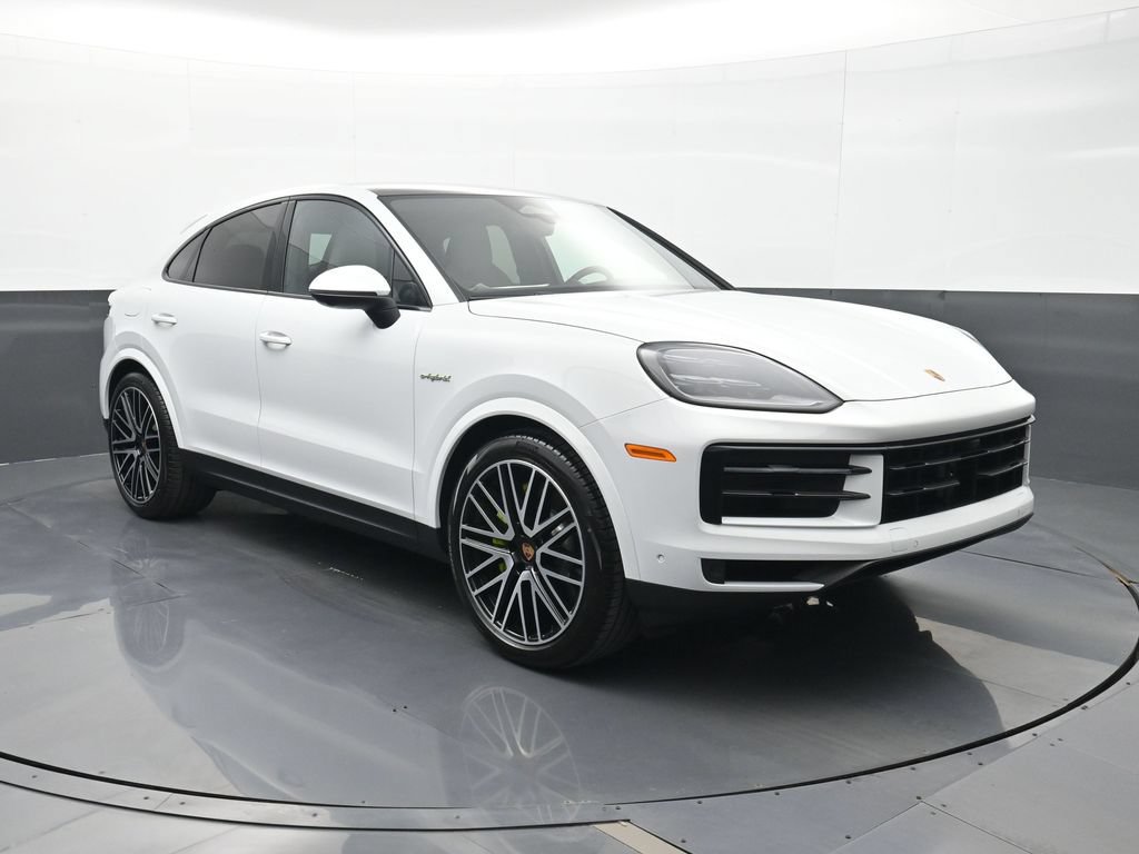 New 2026 Porsche Cayenne E-Hybrid Coupe AWD/4WD image 25