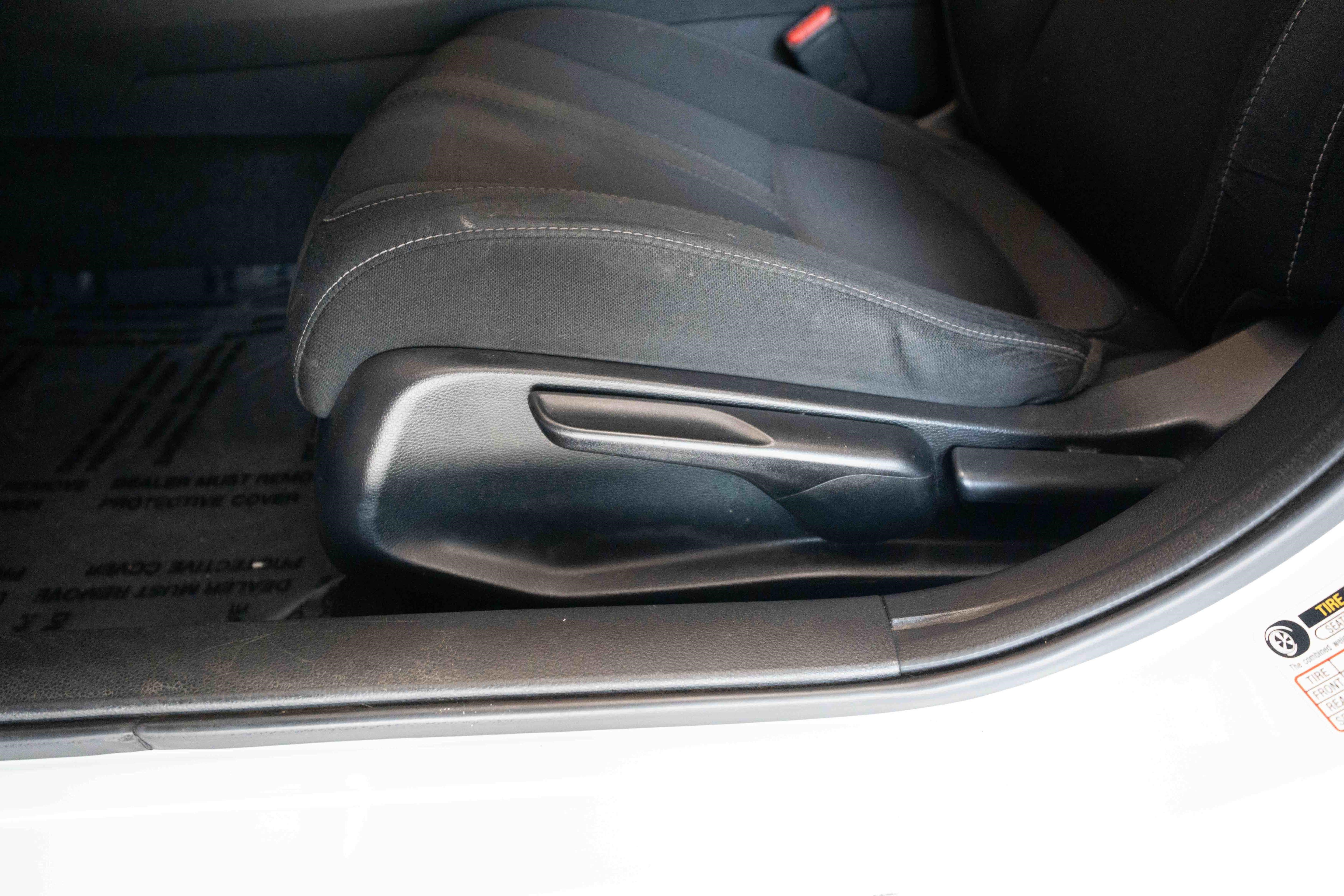 Used 2018 Honda Civic EX image 12