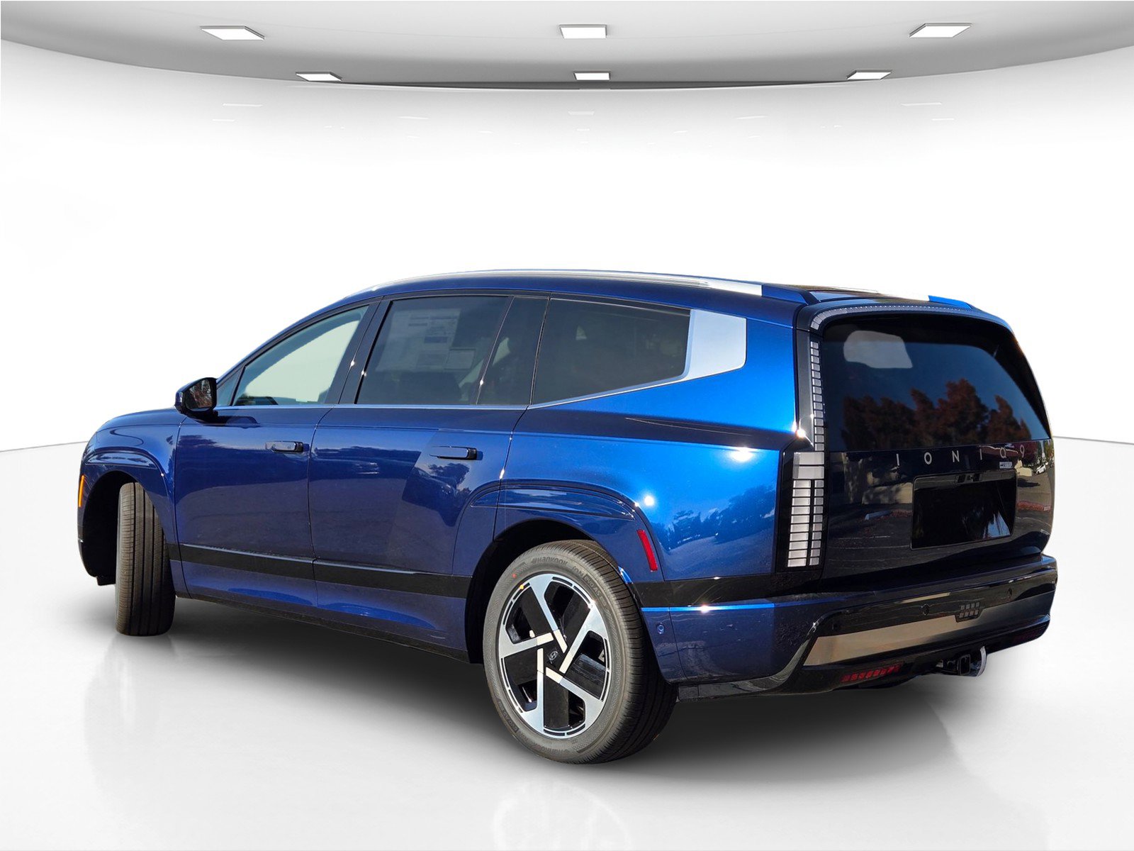 New 2026 Hyundai Ioniq 9 Calligraphy image 5