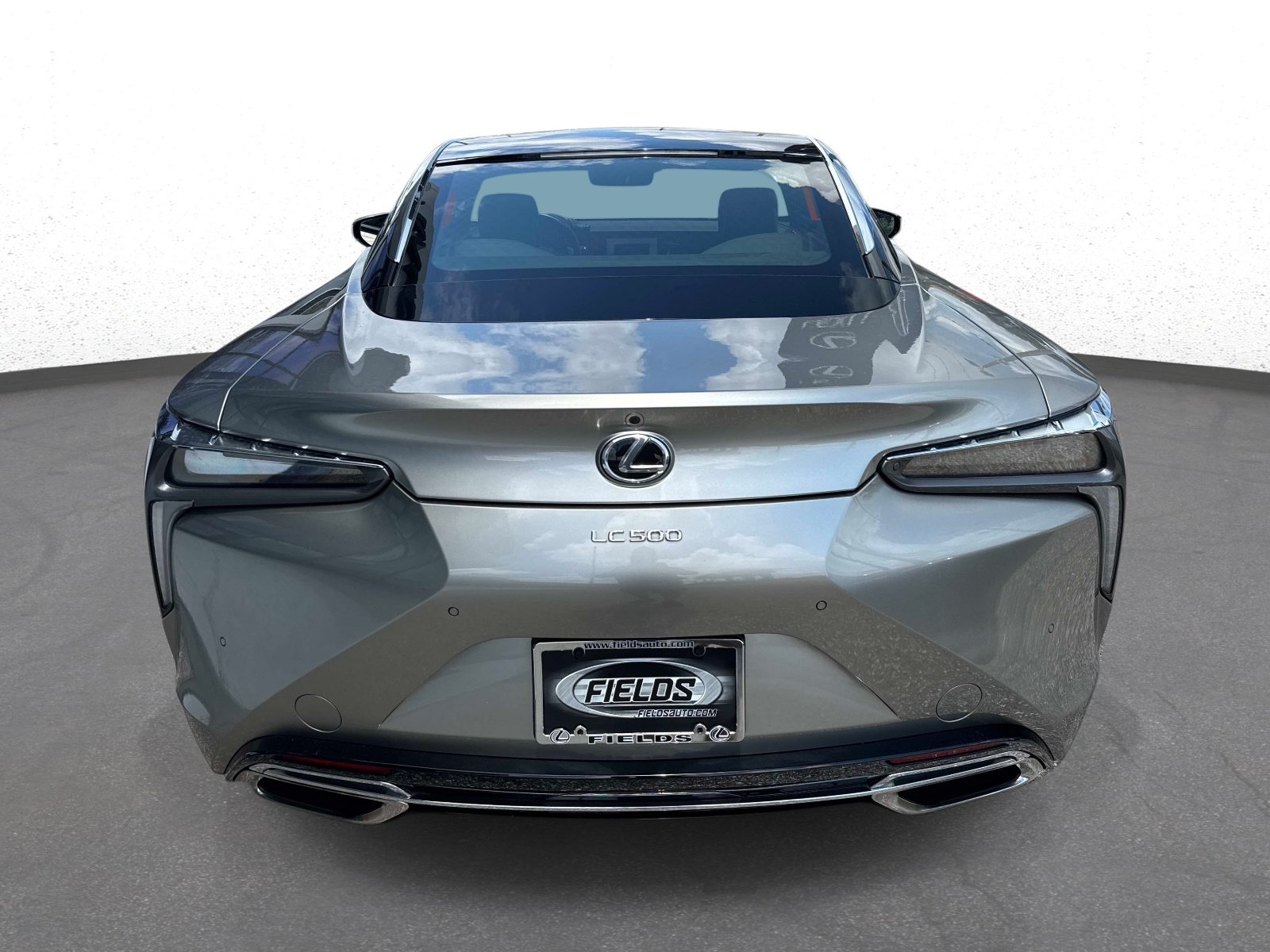 Used 2018 Lexus LC 500 Coupe w/ Touring Package RWD image 4