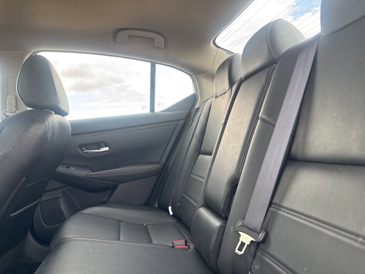 Certified 2025 Nissan Sentra SR w/ SR Premium Package FWD image 34