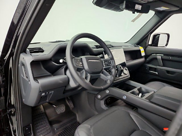 New 2026 Land Rover Defender 110 X-Dynamic SE AWD/4WD image 20