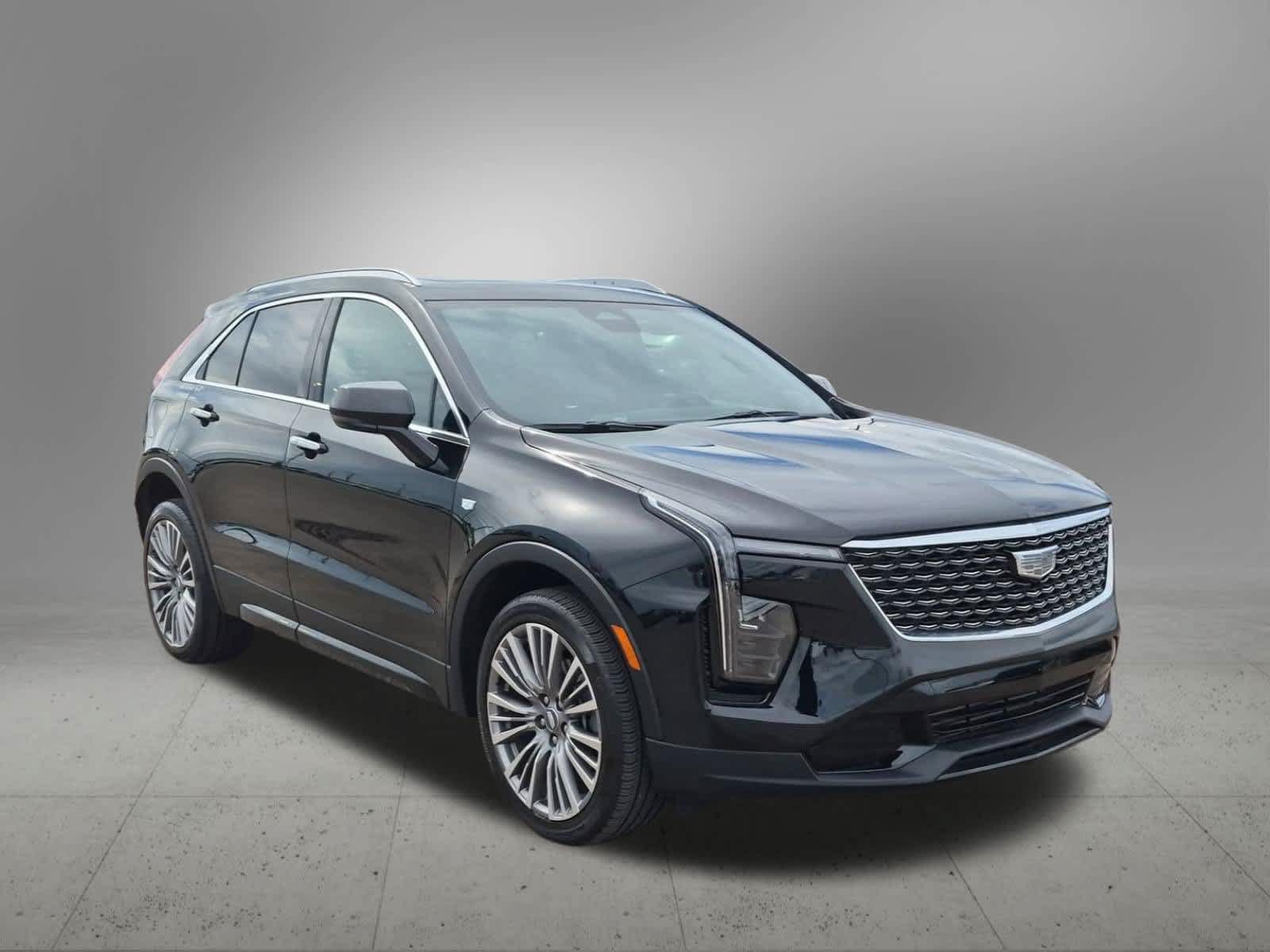 Used 2024 Cadillac XT4 Premium Luxury AWD/4WD image 8