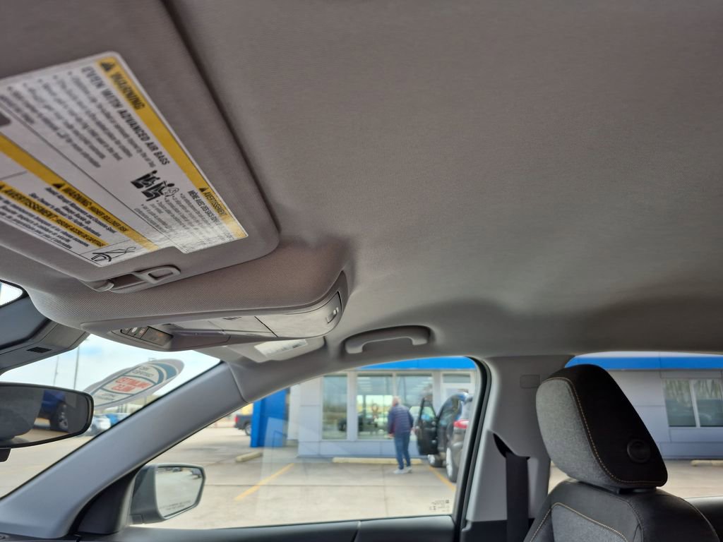 Used 2024 Chevrolet Equinox LT w/ LPO, Floor Liner Package image 21