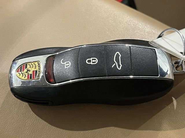 Certified 2016 Porsche 911 Carrera S RWD image 37