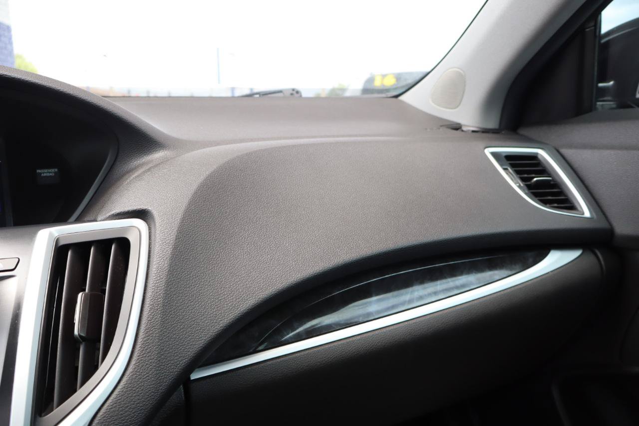 Used 2018 Acura TLX FWD image 26