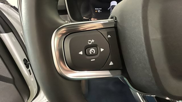 Used 2023 Volvo C40 P8 Recharge Ultimate AWD/4WD image 15