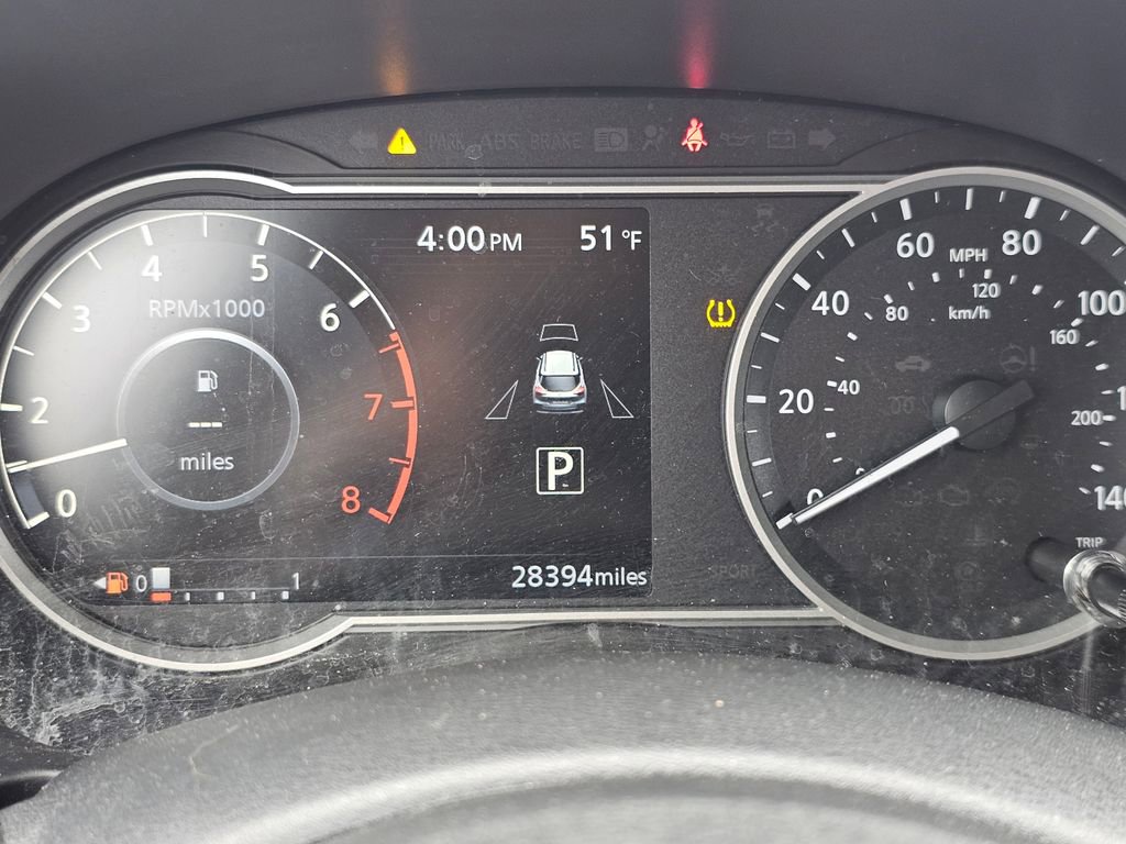 Used 2018 Nissan Kicks SR w/ Premium Package FWD image 18