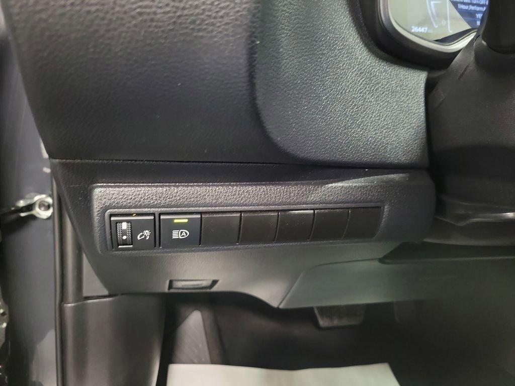 Used 2025 Toyota Corolla XSE image 23