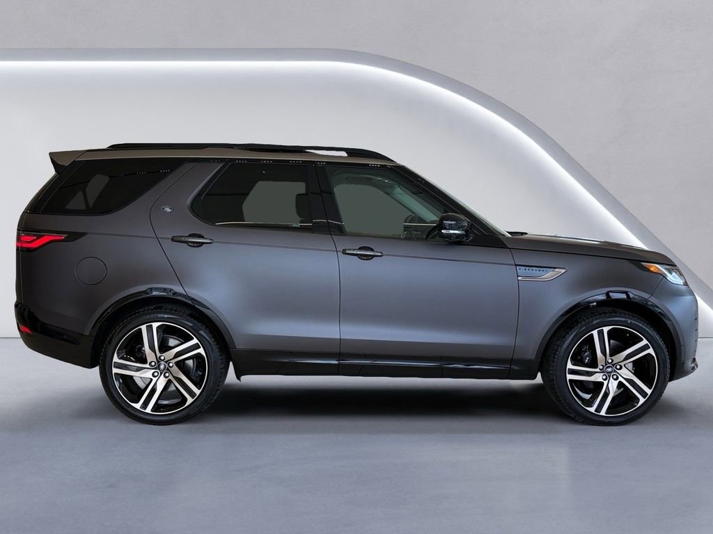 New 2026 Land Rover Discovery Limited Edition AWD/4WD image 6
