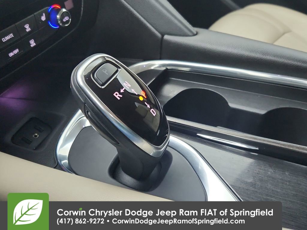 Used 2018 Buick Enclave Essence FWD image 26