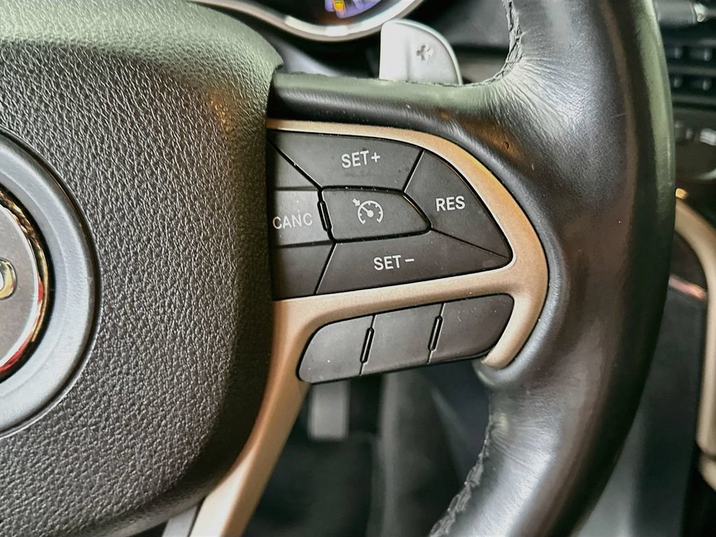 Used 2015 Jeep Grand Cherokee Limited RWD image 27
