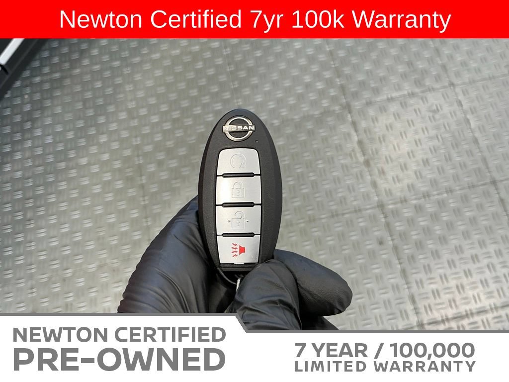 Used 2022 Nissan Kicks SR w/ Premium Package FWD image 36
