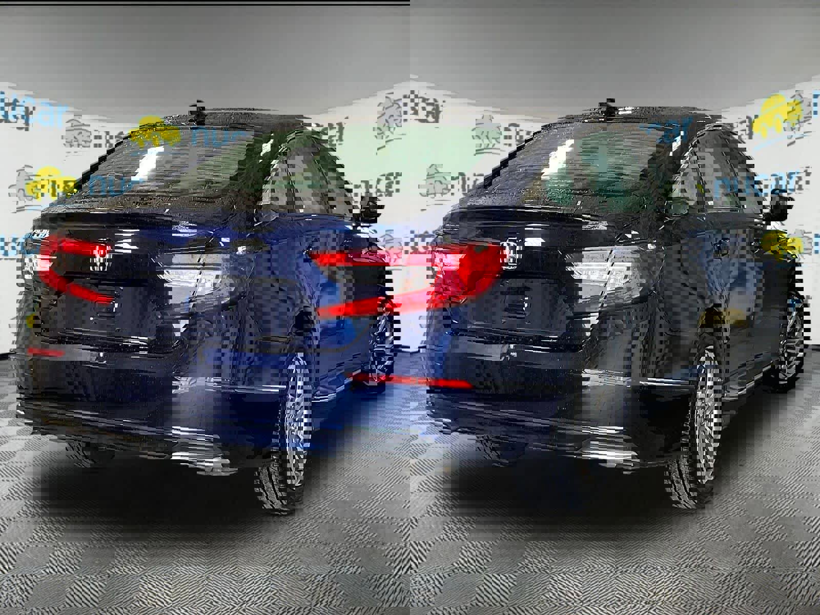 Used 2020 Honda Accord EX image 6