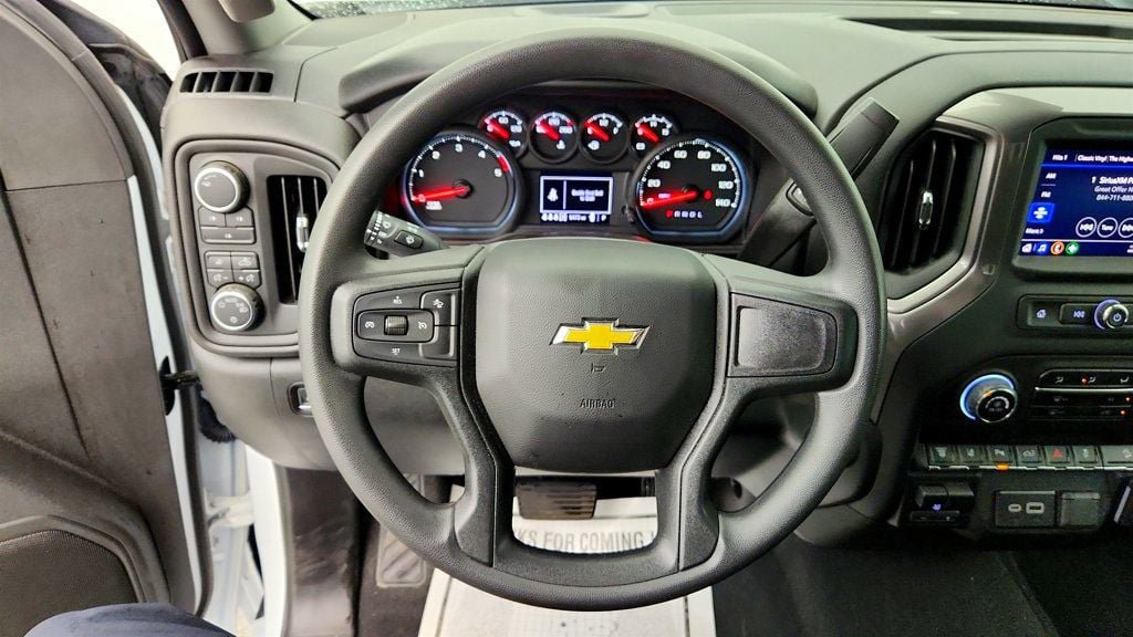 Used 2025 Chevrolet Silverado 2500 Custom w/ Custom Value Package AWD/4WD image 13
