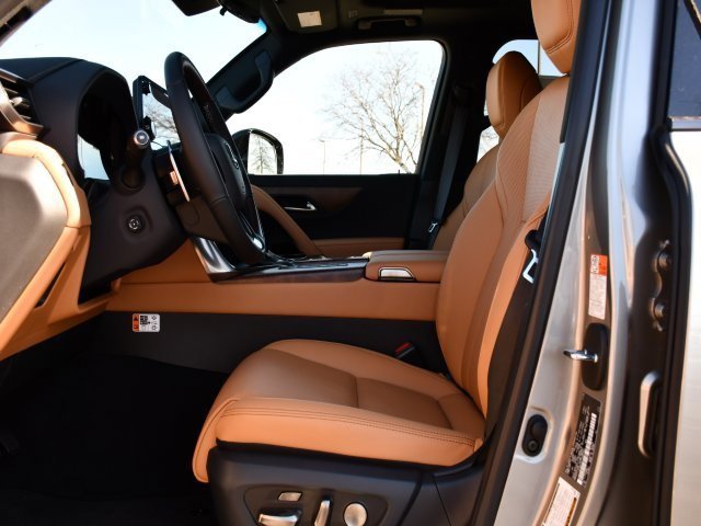 New 2026 Lexus LX 600 4WD w/ Luxury Package image 14