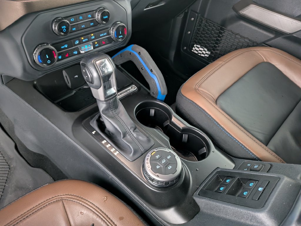 Used 2022 Ford Bronco Outer Banks w/ Sasquatch Package AWD/4WD image 26