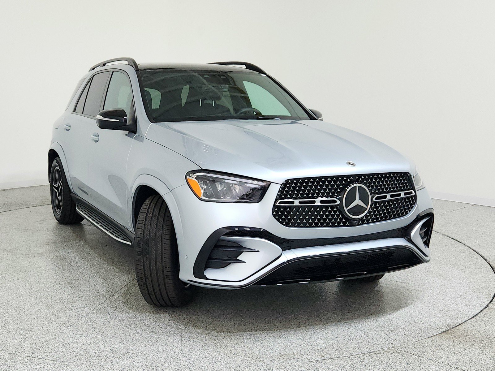 New 2026 Mercedes-Benz GLE 450 4MATIC image 3