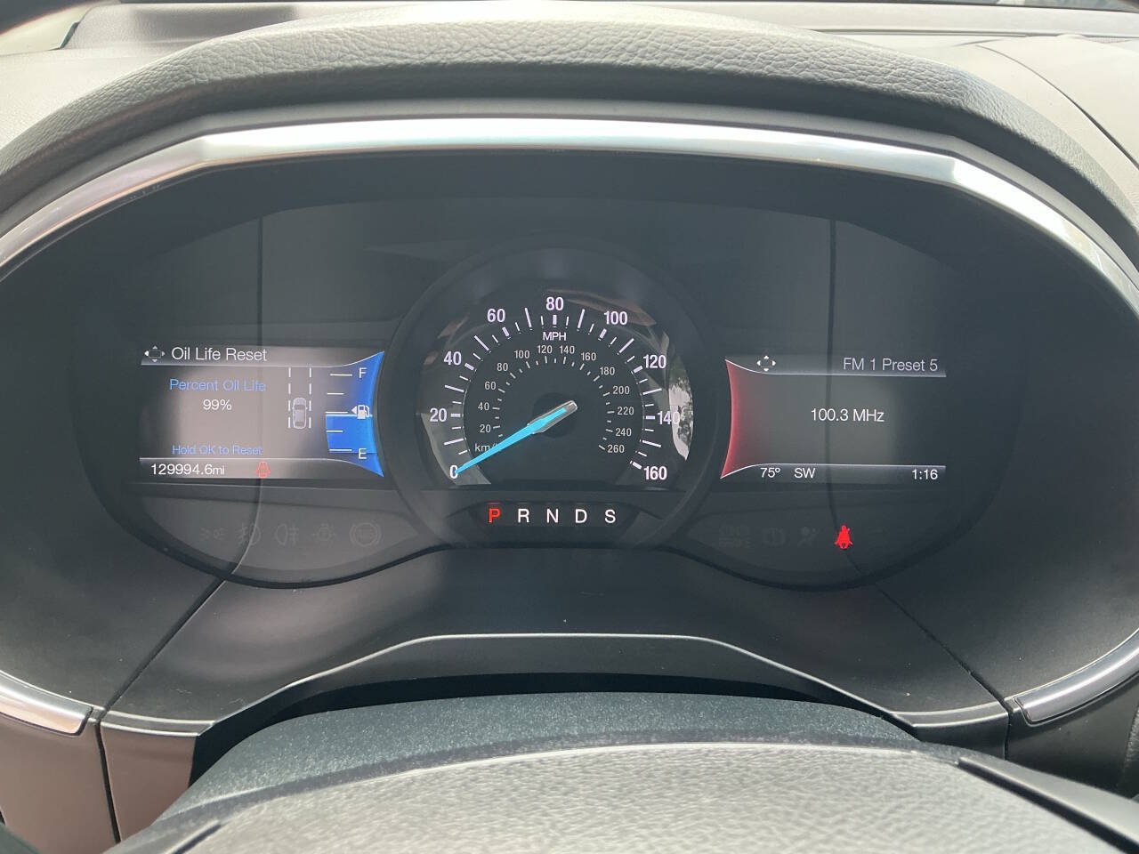 Used 2015 Ford Edge Titanium w/ Equipment Group 302A AWD/4WD image 19