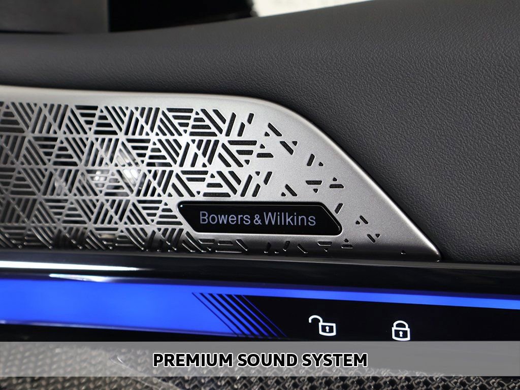 Used 2025 BMW M5 Touring image 5