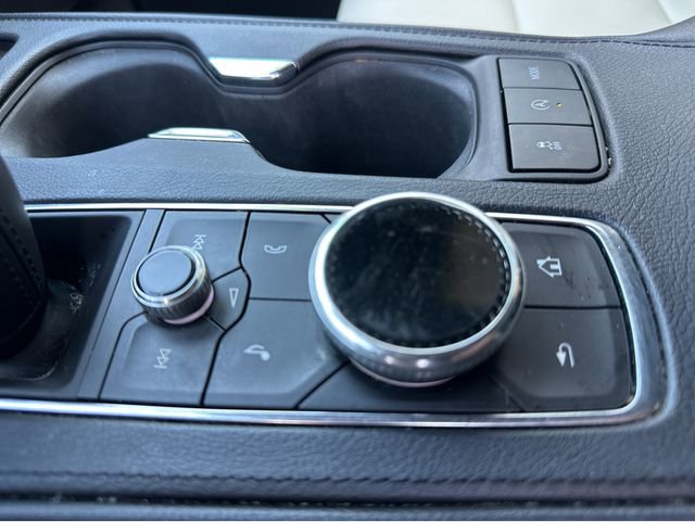 Used 2019 Cadillac XT4 Sport FWD image 28