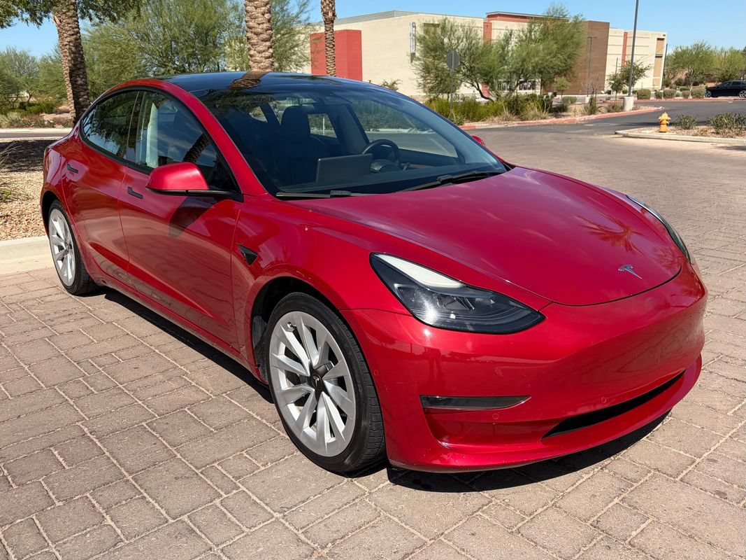 Used 2022 Tesla Model 3 RWD image 1